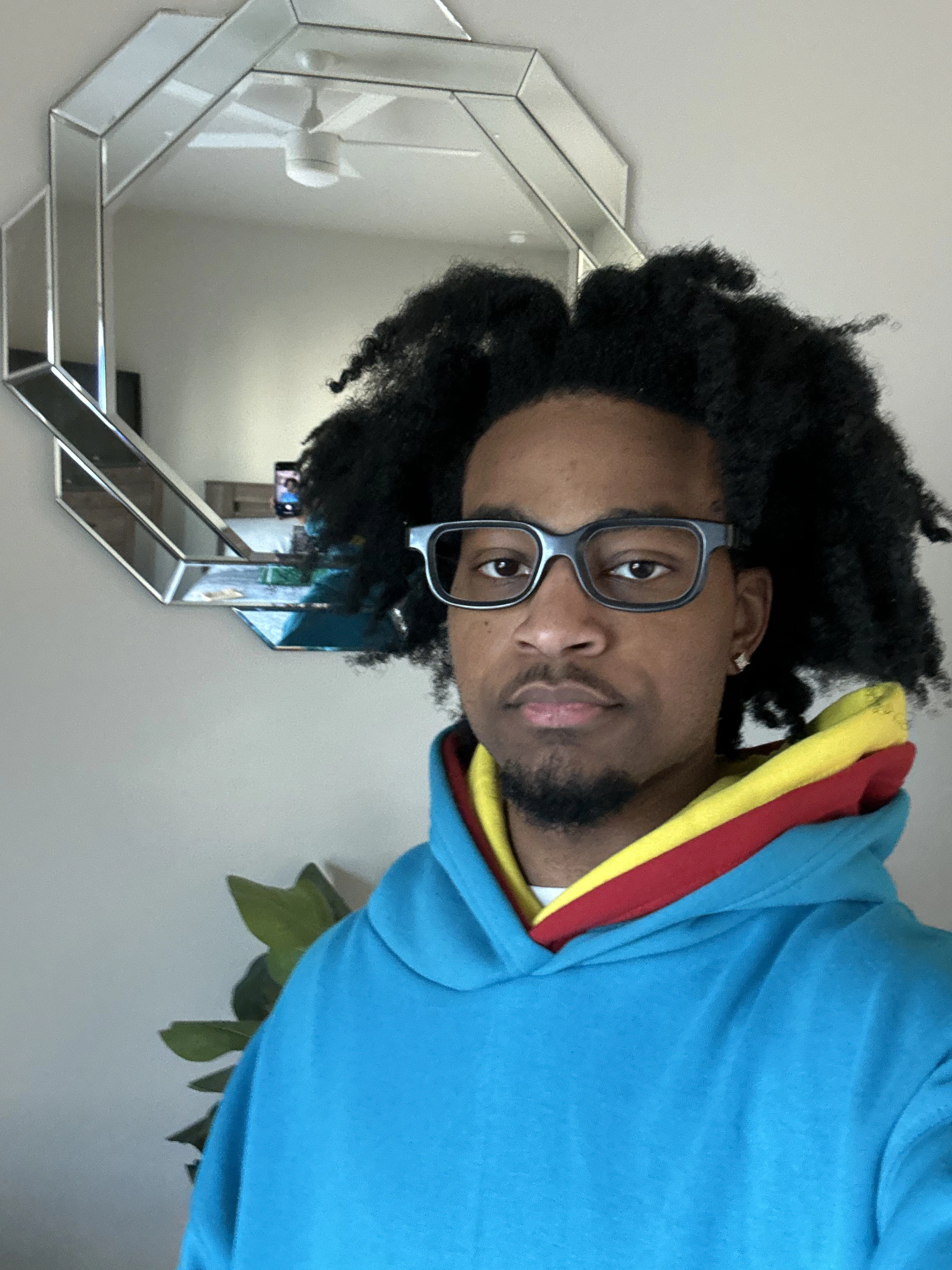 Professional headshot of content creator Will Leggs
